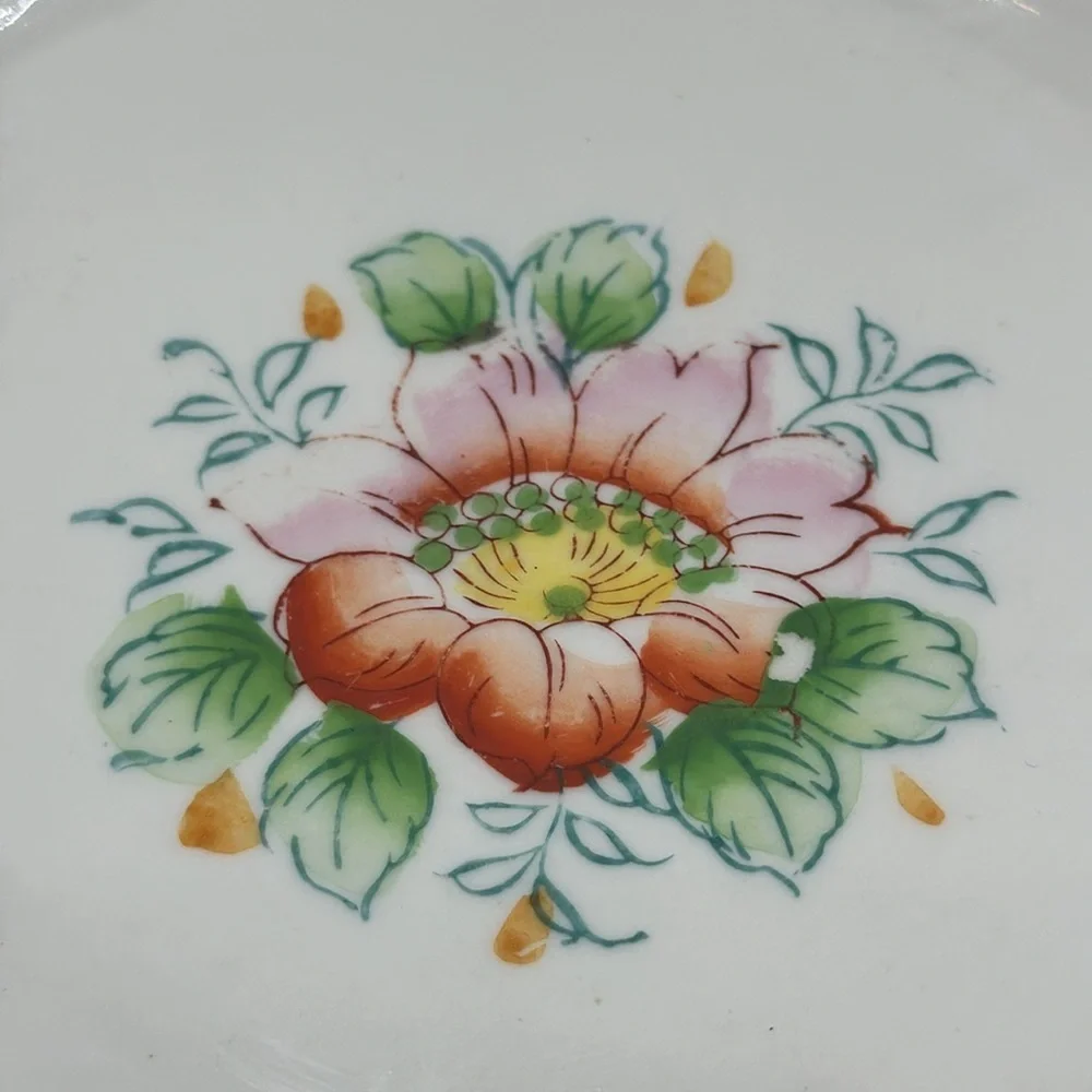 N/A vintage serving